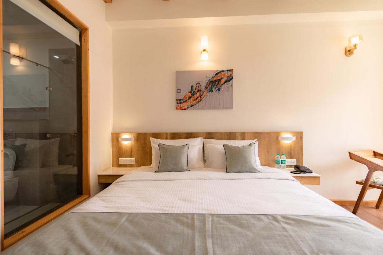 Yaato Retreat Hotell Manāli Exteriör bild